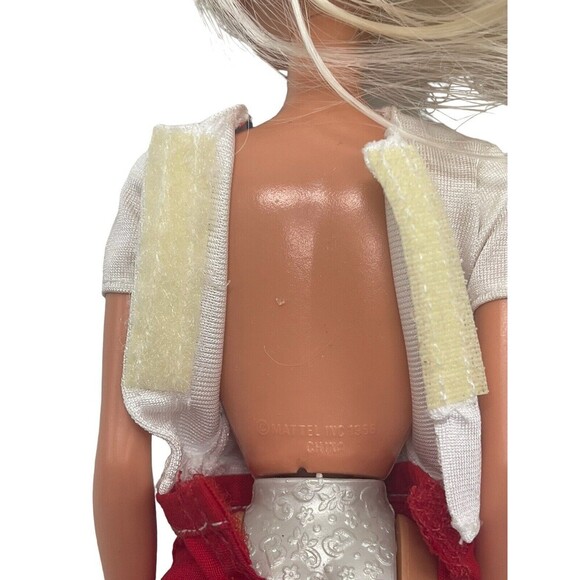 1994 Shoppin' Fun Barbie Doll w/ Pleated Red Skirt, Strawberry Shirt Vintage 11” - Picture 11 of 13